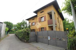 VILLA SINGOLA A PONTERANICA