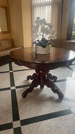 Tavolo in radica di noce allungabile