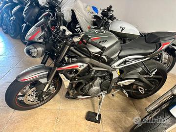 Triumph street triple rs