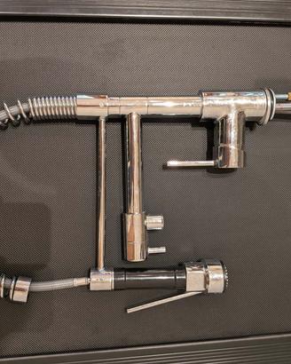 Rubinetto con Doccetta Estraibile professionale