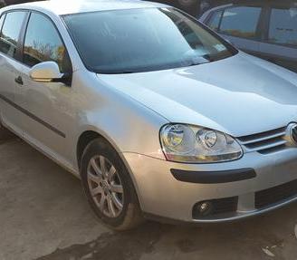 Ricambi Volkswagen Golf 5 Anno 2009 cil 1.6 benz