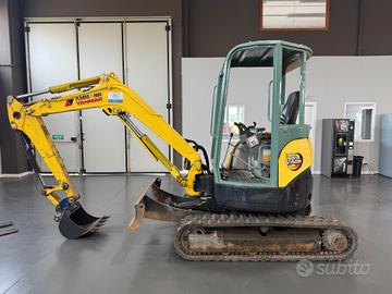 ESCAVATORE YANMAR VIO 35