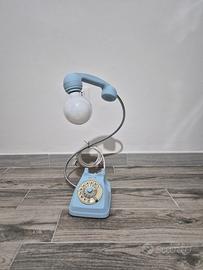 Telefono a lampada