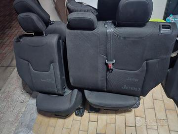 tappezzeria Jeep Renegade 