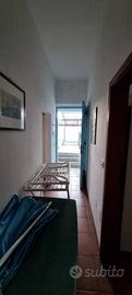 Villa di 463 m² con più di 5 locali e box auto a C