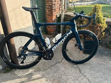 Bianchi oltre comp Ultegra 57