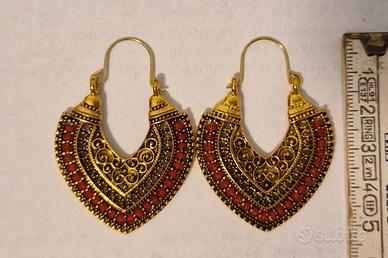 Orecchini etnici
