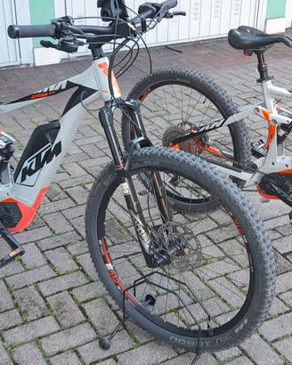e-MTB: KTM Macina Lycan 273