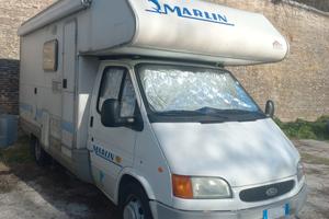 Camper Ford 2.5TD del 2000 6 letti 6 mt garage