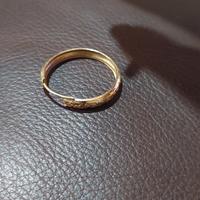 orecchini in oro 18kt