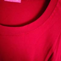 manica lunga rossa di Anisette 