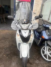 Honda Sh 125 doppio disco apri leggi