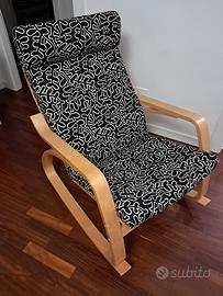 Poltona a dondolo Poang Ikea