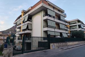 Box Garage mq. 17  in Parco chiuso