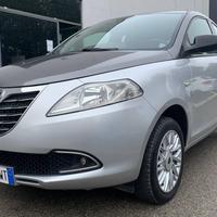 LANCIA Ypsilon 0.9 TwinAir 85 CV 5 porte Metano