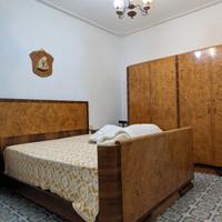 Camera da letto vintage in radica – stile déco