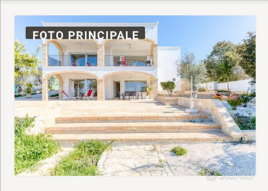 Elegante Villa Bianca con piscina