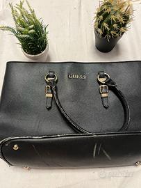 GUESS Borsa a spalla 