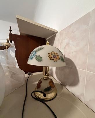 Lampada da tavolo vetro dipinto base in ottone