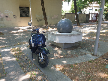 Vespa 150 PX