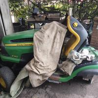 trattorino tagliaerba John Deere X140 uso ricambi 