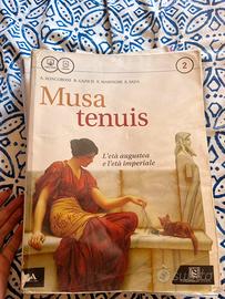 Musa tenuis libro di latino