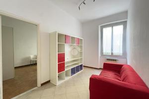 4 LOCALI A GENOVA