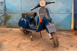 Vespa px150 e