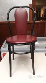 24 sedie in ferro e 6 tavoli in marmo e ferro