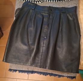 Gonna nera in vera pelle 100% – Taglia 44