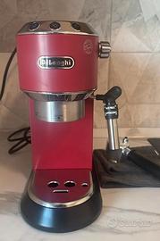 De’Longhi Dedica EC685.R Macchina caffè manuale