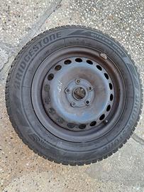 4 ruote complete vw con pneumatici 4 stagioni