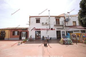 Locale, Termini Imerese.