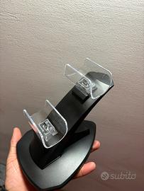 Base di ricarica Joystick e Cavo USB-C di 2.5m