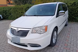 Lancia Voyager