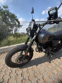 Moto 125 Brixton Felsberg