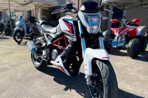 Benelli BN 251 guida CON A2