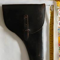 fondina in cuoio colore nero