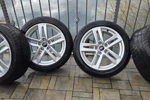 Set 4 cerchi in lega originali audi 17 pollici