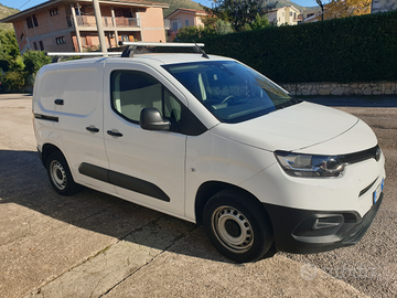 Toyota proace city