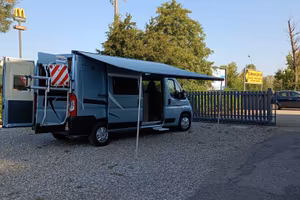 Camper furgonato