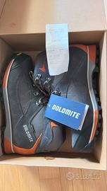 Scarpe trekking nuove
