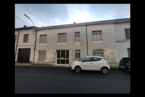 Casa indipendente con garage a Bozzolo