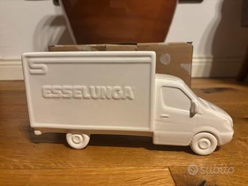 Seletti toiletpaper esselunga pubblicitario