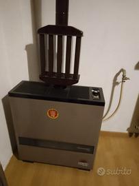 stufa metano con tubo di scarico bianco anni 60