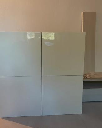 Moderno e completo soggiorno