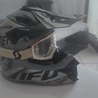 casco da motocross