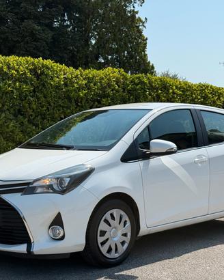 Toyota Yaris 1.0 neopatentati