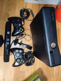 Xbox 360 completo di kinectic e giochi.