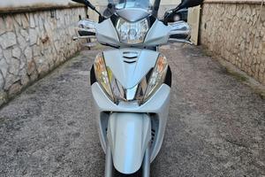 Honda SH 300 i IE